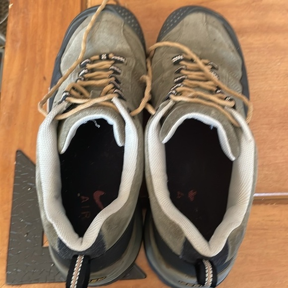 Keen Presidio Suede Shoes Size 11 - Picture 11 of 11